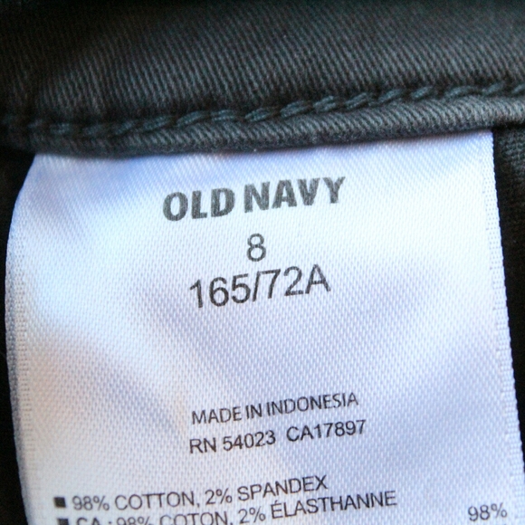 Old Navy skinny jeans with zipper accents - Picture 3 of 3